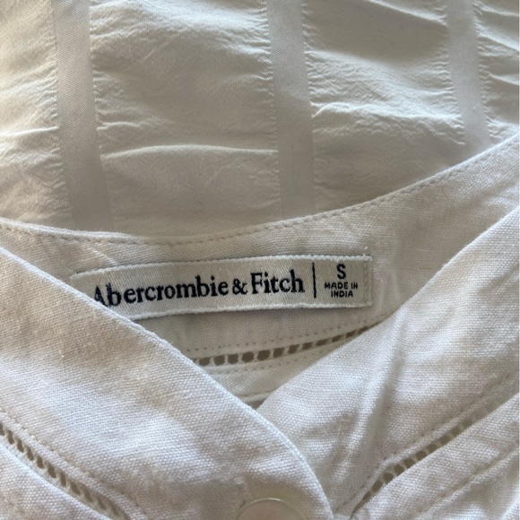 Tank - Picture 3 of 3